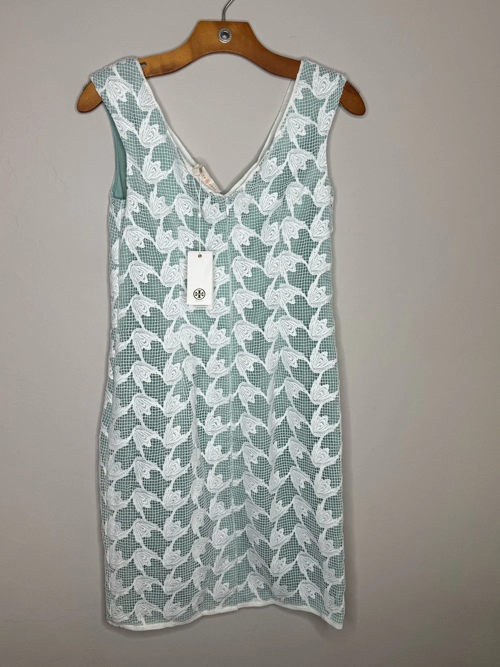 Tory Burch Brooklyn Dress NWT size 4 lace